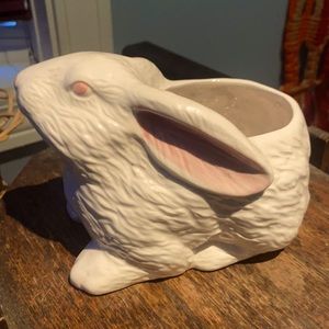 Vintage Hudson’s small rabbit  ceramic planter
